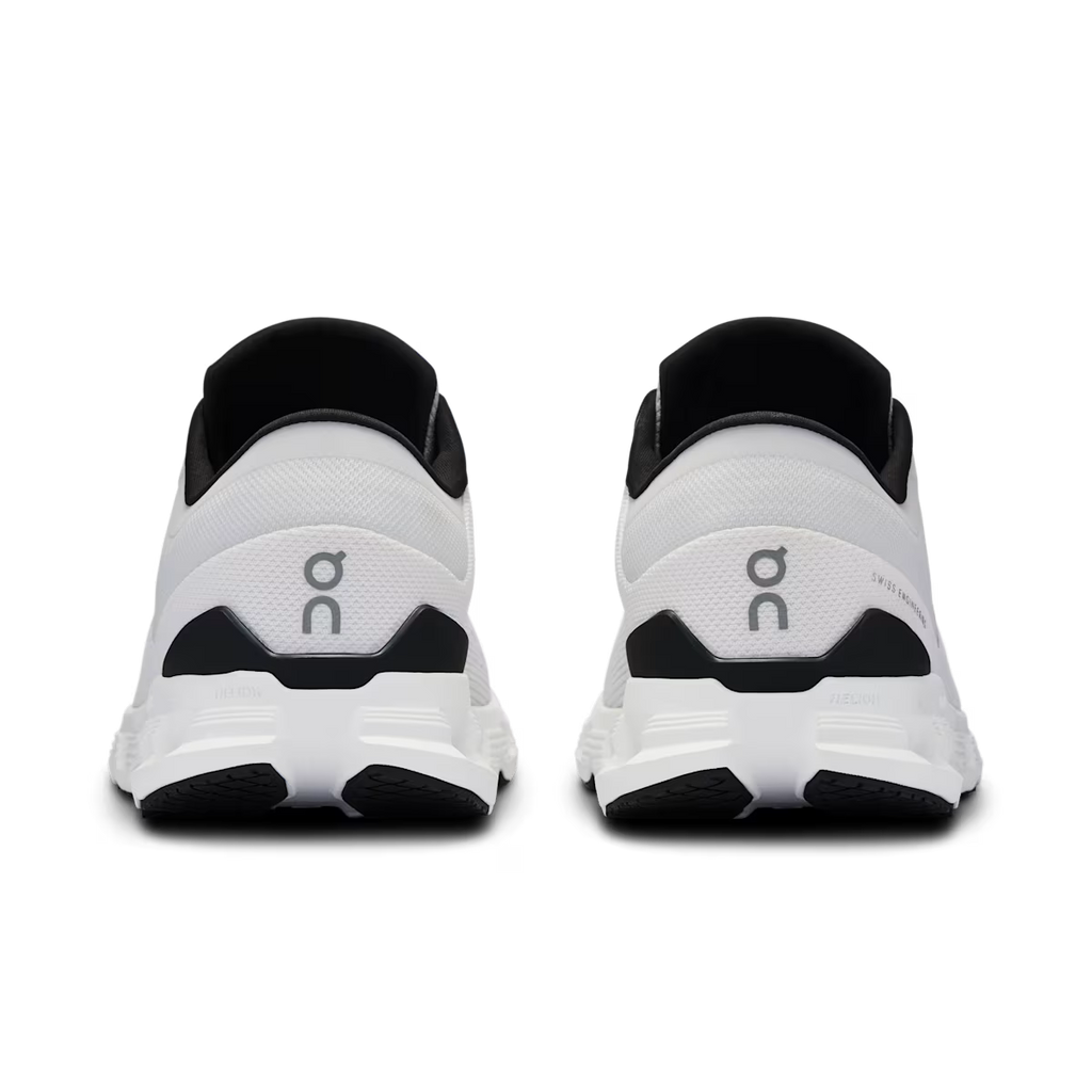On Running Cloud X 4 Ivory Black