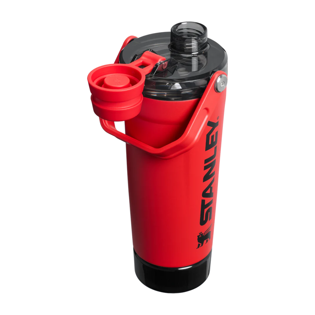 Stanley The Activate Shaker 20 OZ Chili Black