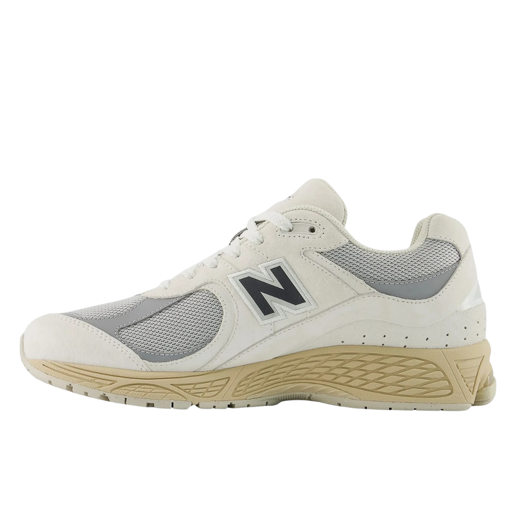 New Balance 2002R Linen Rain Cloud