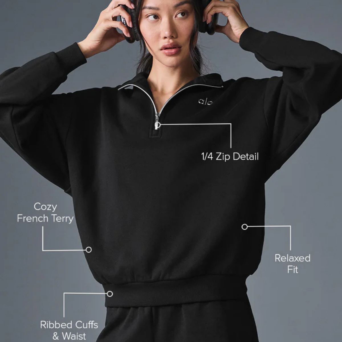 Alo Yoga Women's Accolade 1/4 Zip Pullover Black