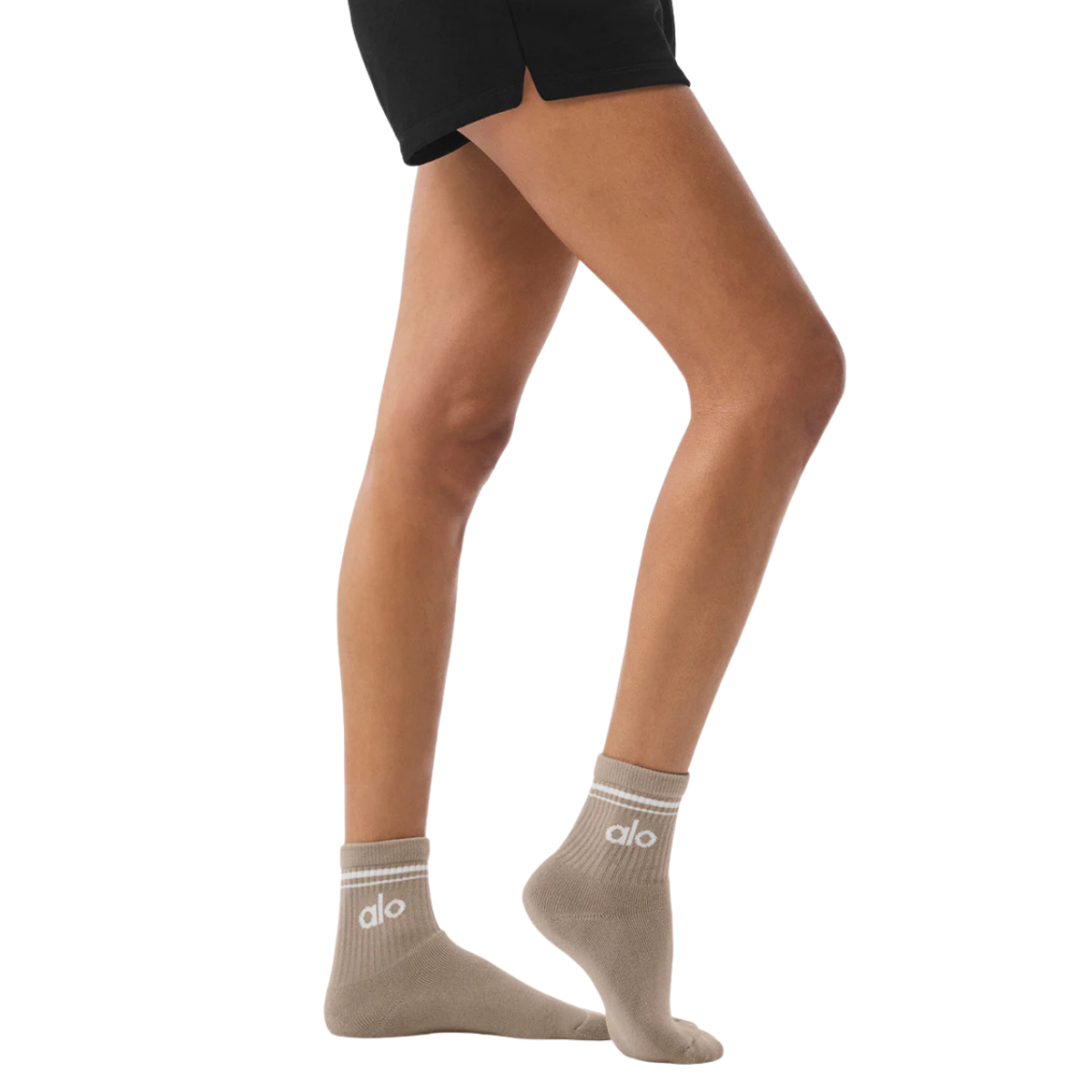 Alo Yoga Unisex Half-Crew Throwback Sock Gravel White