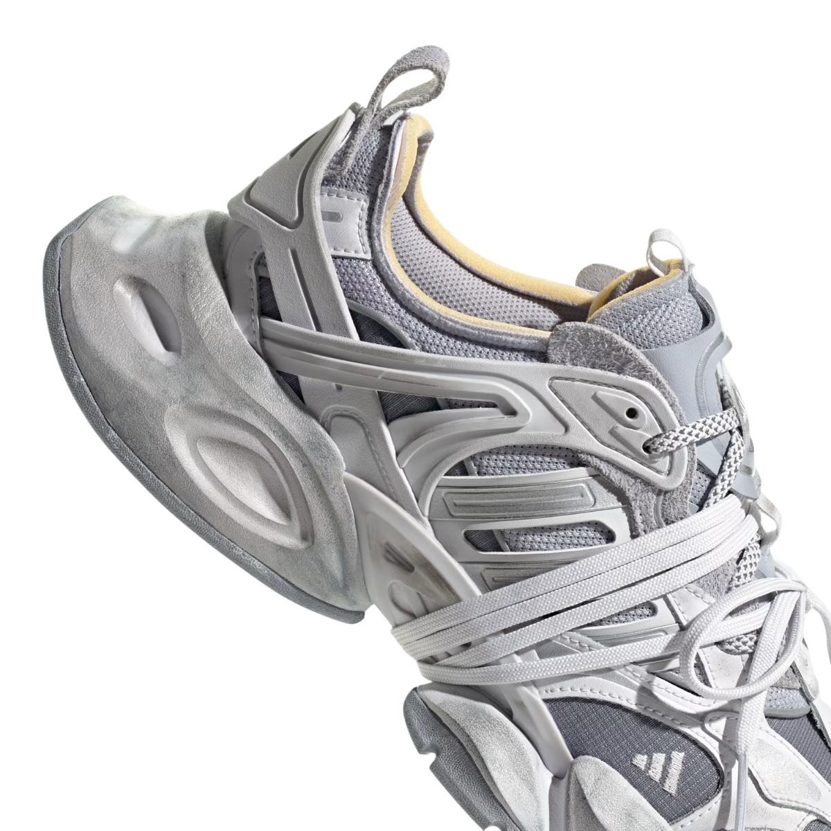 Adidas XLG Runner Deluxe Gray