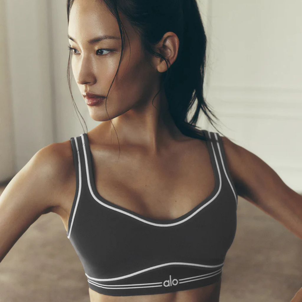 Alo Yoga Women's Airbrush Heart Throb Bra Anthracite White