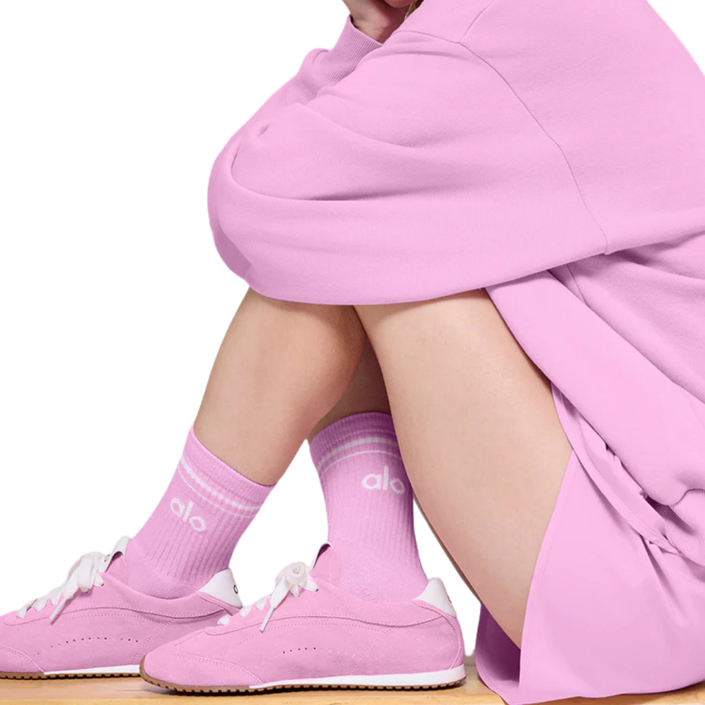 Alo Yoga Unisex Half-Crew Throwback Sock Candy Heart Pink White