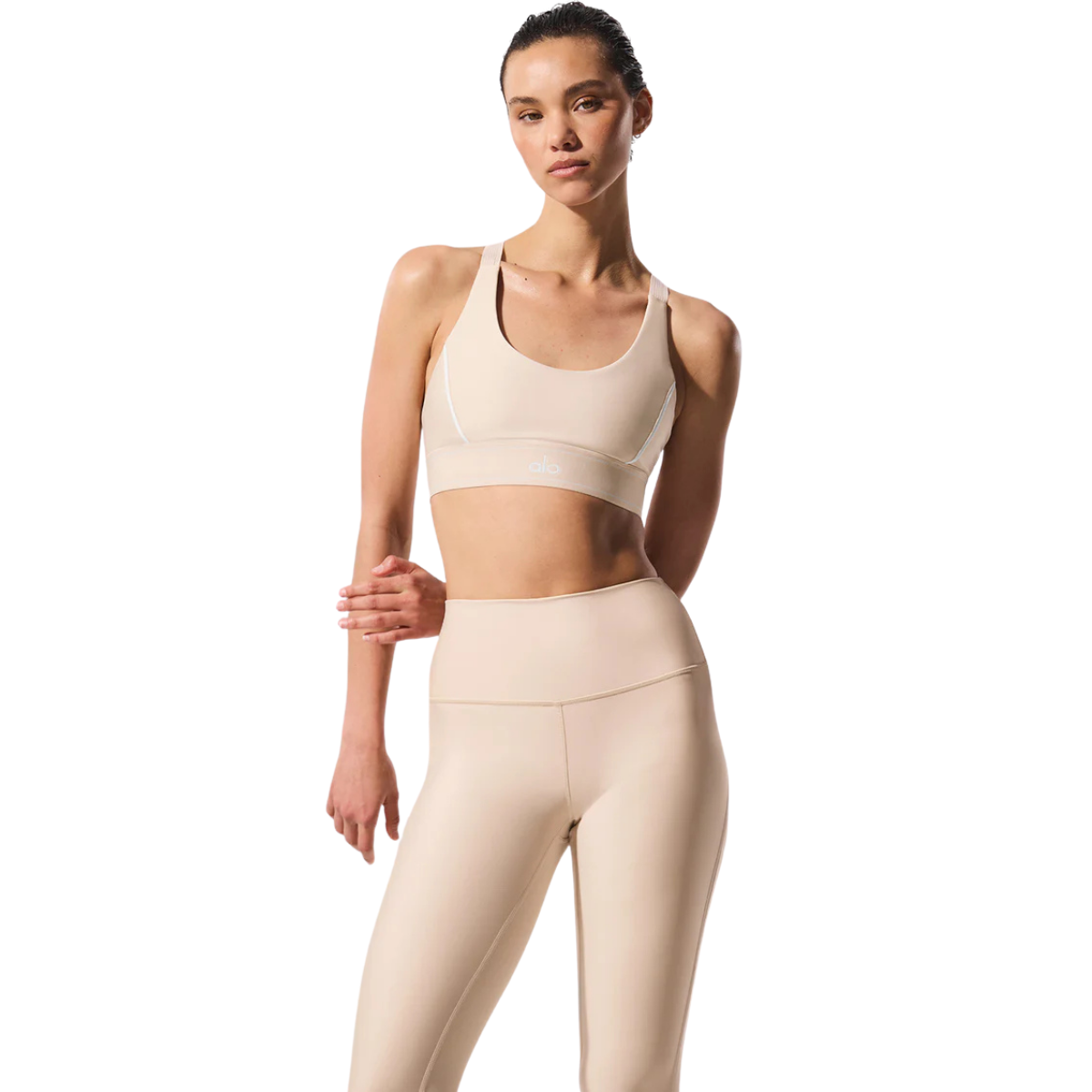 Alo Yoga Women's Airlift Suit Up Bra Macadamia White