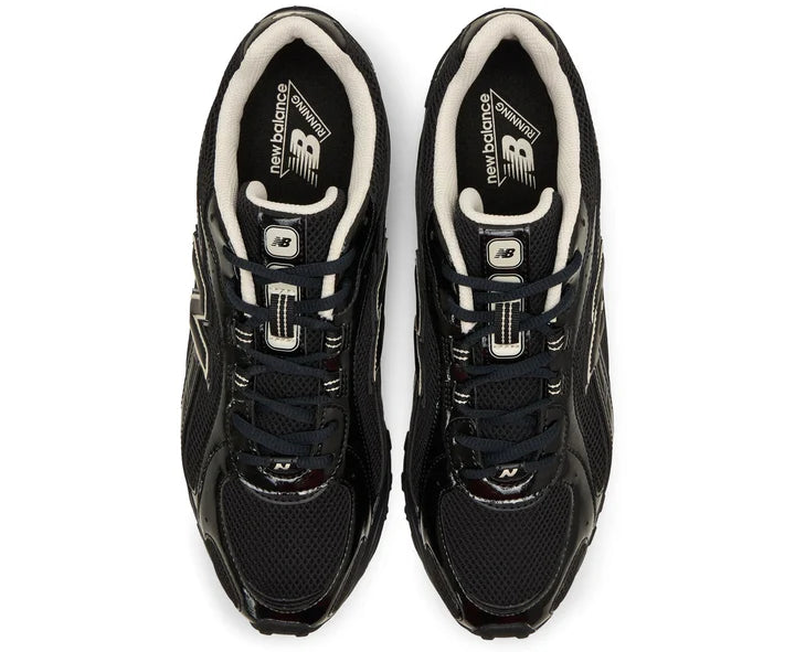 New Balance 204L Black Timberwolf