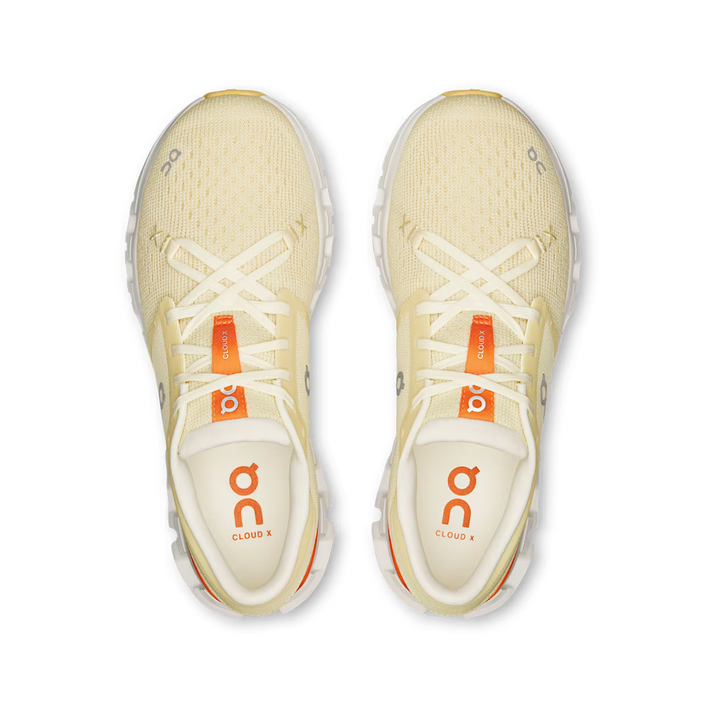 On Running Cloud X 4 Castor Flame (W)