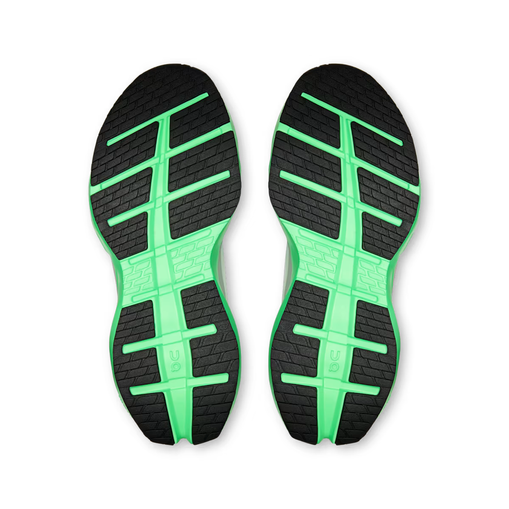 On Cloudrunner 3 Max White Verdite