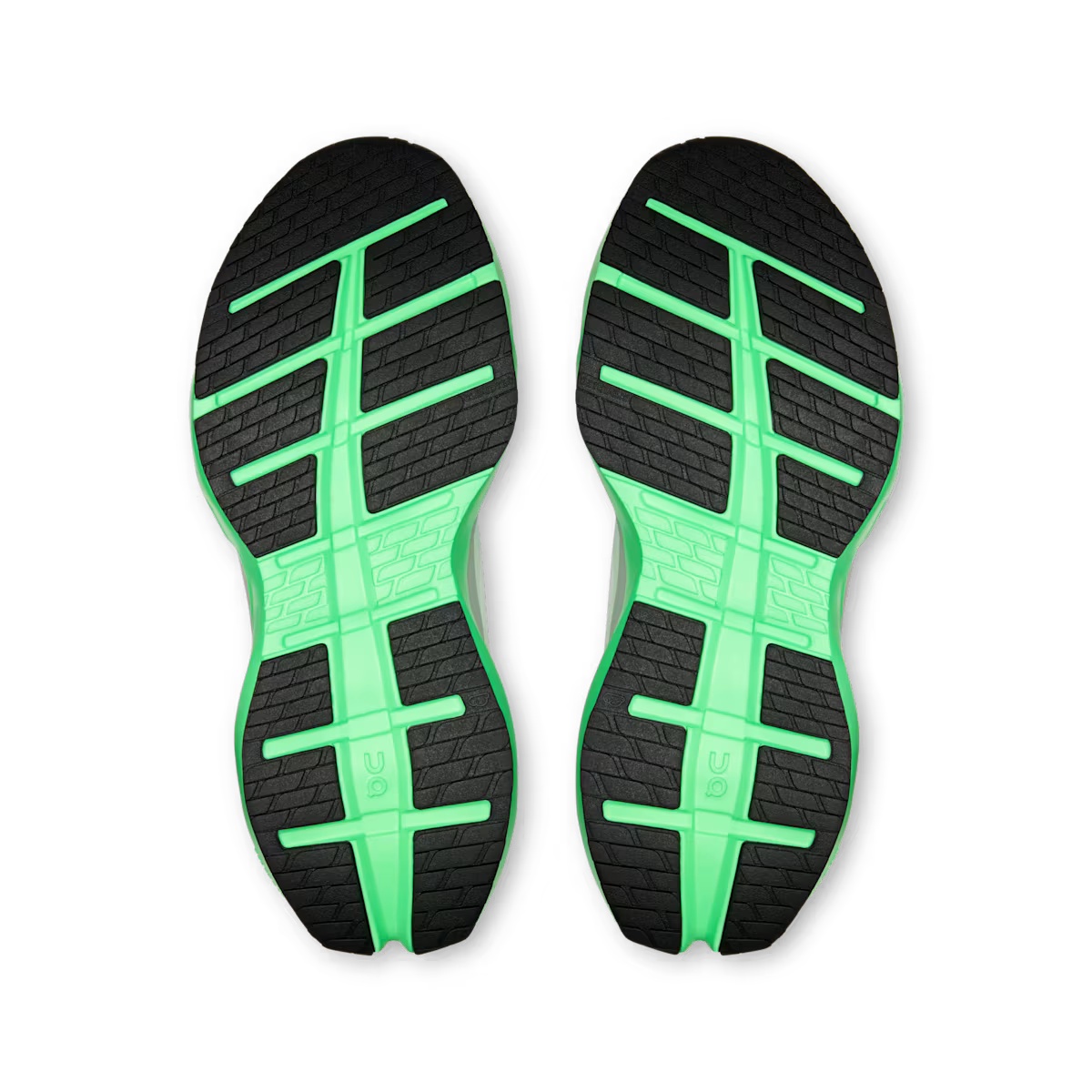 On Cloudrunner 3 Max White Verdite