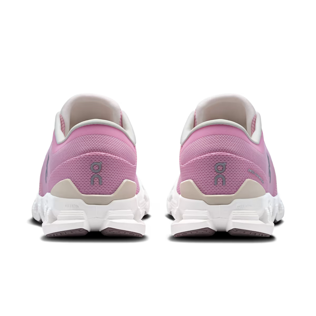 On Running Cloud X 4 Petal Sand (W)